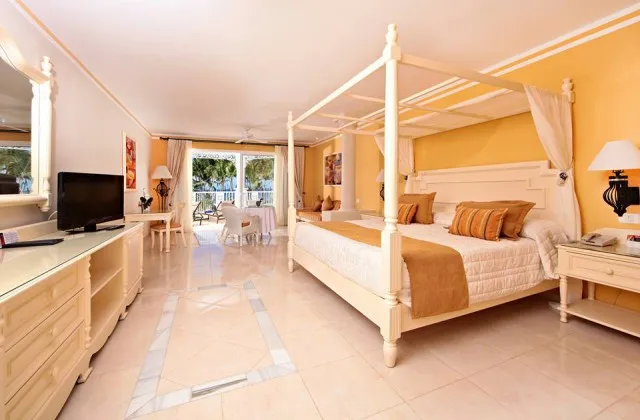 Luxury Bahia Principe Bouganville Suite Luxe